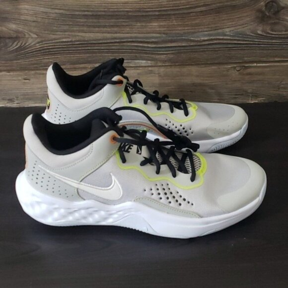 New Nike Mens Fly By Mid 3 Basketball Gray Sneakers Size 10 Athletic Lightweight - Picture 5 of 10